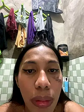 whiteladyboy online show from November 2025 08:08:02 AM