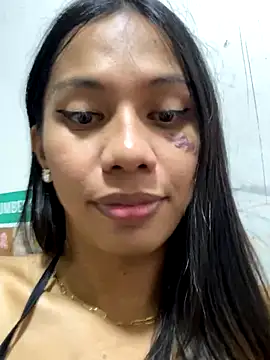 whiteladyboy online show from October 2025 05:13:02 PM