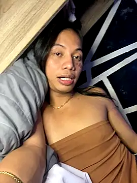 whiteladyboy online show from December 2025 09:52:02 AM