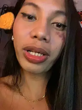 whiteladyboy online show from October 2025 08:08:01 PM