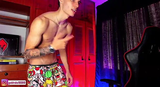 god drake online show from December 2024 04:05:02 PM