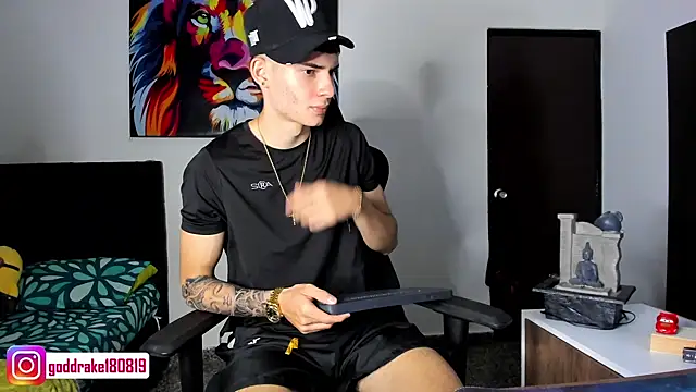 god drake online show from December 2024 04:30:02 PM