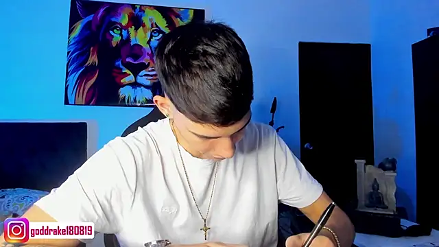 god drake online show from January 2025 12:43:02 AM