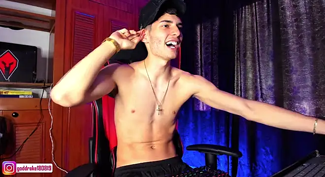 god drake online show from December 2024 04:41:02 PM