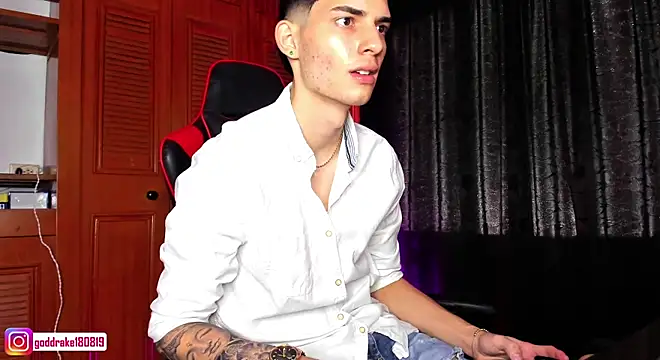 god drake online show from January 2025 05:37:01 PM