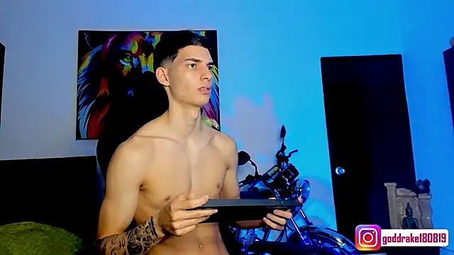 god drake online show from December 2024 03:49:02 PM