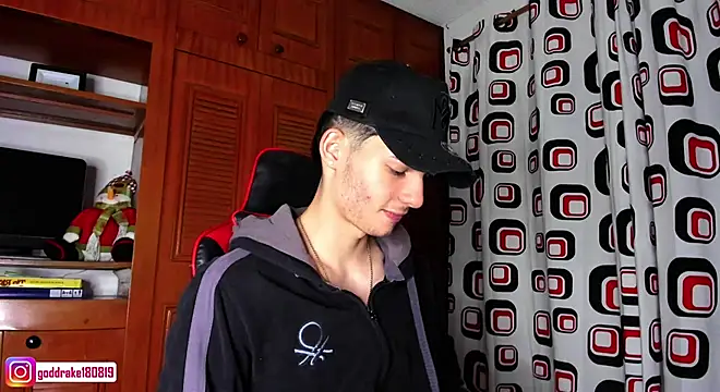 god drake online show from December 2024 10:34:02 AM