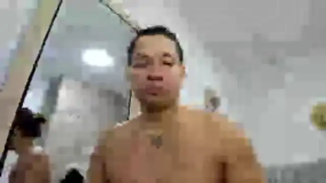 Snapshot of Valerioe chatting on February 2026 02:06:02 PM Valerioe online show from February 2026 02:06:02 PM