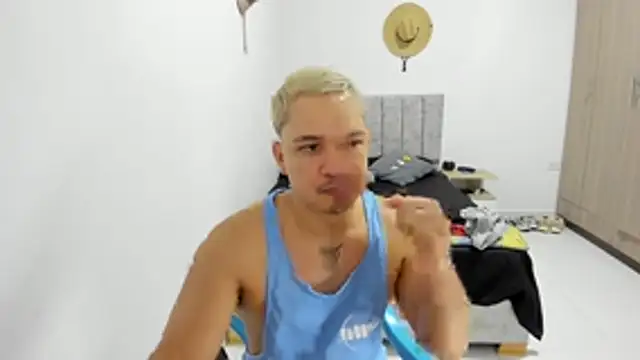 Valerioe online show from May 2026 03:49:02 PM