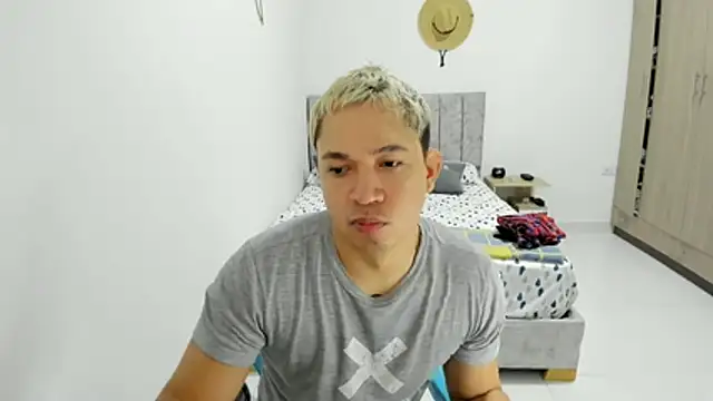 Valerioe online show from May 2026 08:54:01 AM