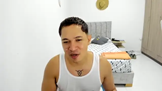 Snapshot of Valerioe chatting on July 2026 05:08:01 PM Valerioe online show from July 2026 05:08:01 PM