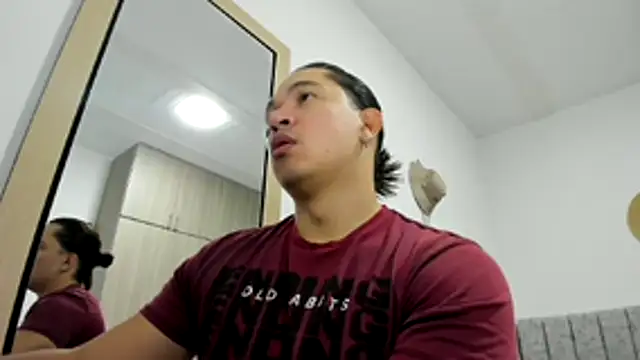 Snapshot of Valerioe chatting on February 2026 08:54:02 PM Valerioe online show from February 2026 08:54:02 PM