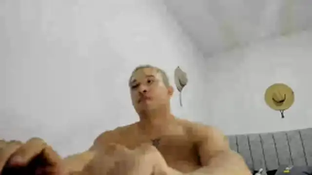 Valerioe online show from May 2026 06:02:02 PM