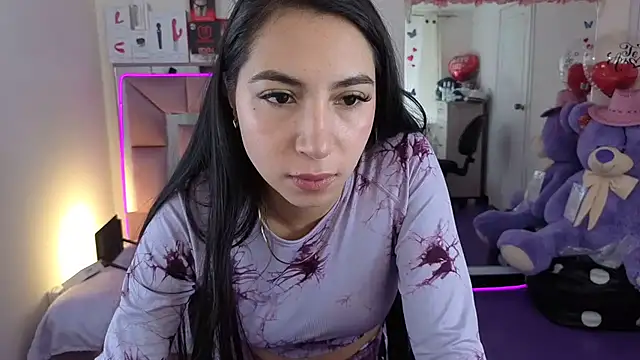 Snapshot of AriadnaCappelletty chatting on November 2025 04:11:02 PM AriadnaCappelletty online show from November 2025 04:11:02 PM