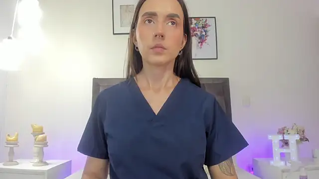 helen mooree online show from June 2026 01:00:01 PM