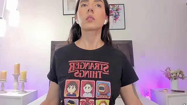 helen mooree online show from March 2026 12:39:01 PM