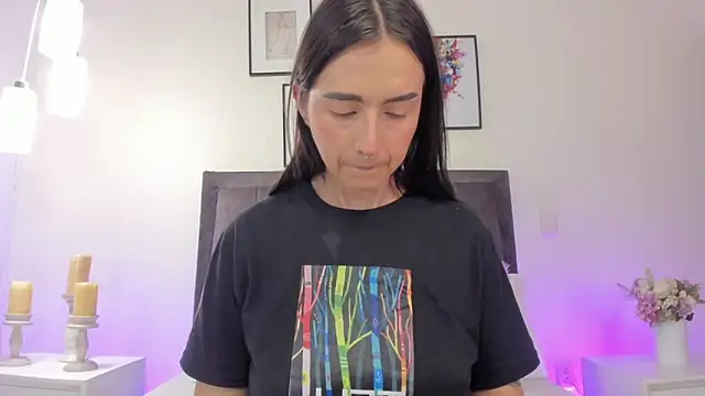 helen mooree online show from March 2026 12:42:02 PM