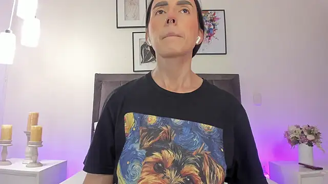 helen mooree online show from February 2026 12:38:01 PM