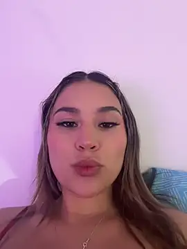 AntonelaDaly online show from November 2025 05:02:02 PM