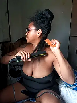 Melanie candy  online show from October 2025 07:14:01 PM