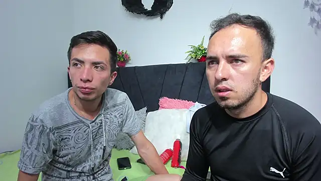 big-dicktop23 online show from April 2026 04:35:01 PM