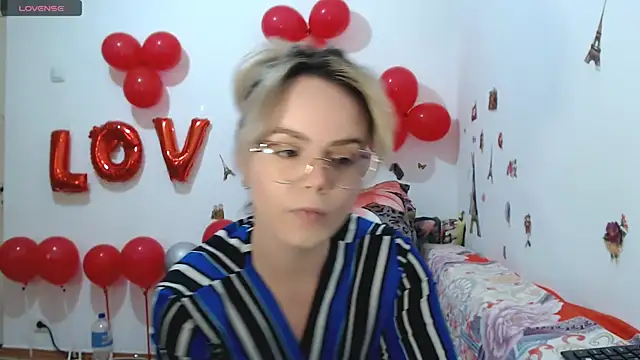 hotmilf4uxxx online show from March 2026 11:18:01 AM