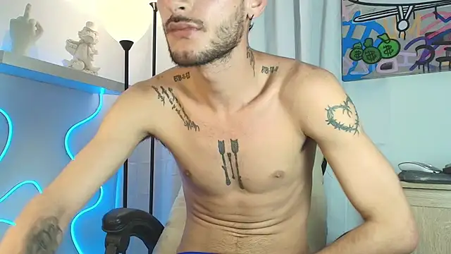 Snapshot of Sxxthiago chatting on June 2026 09:05:02 AM Sxxthiago online show from June 2026 09:05:02 AM