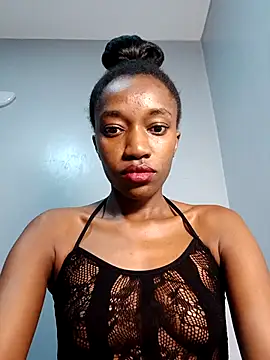 Snapshot of kinkybeby chatting on October 2025 04:44:02 AM kinkybeby online show from October 2025 04:44:02 AM