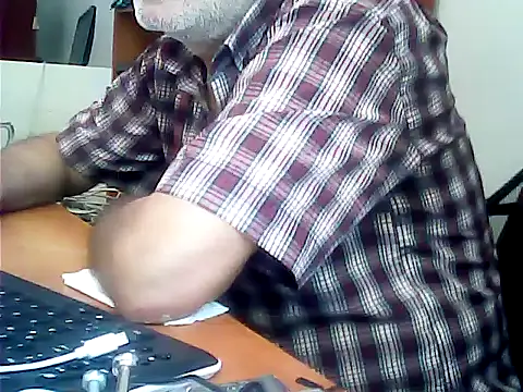 Snapshot of zormen355 chatting on July 2026 12:05:02 PM zormen355 online show from July 2026 12:05:02 PM