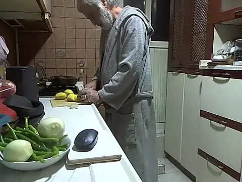 zormen355 online show from December 2025 05:58:02 PM