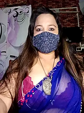 albelasummi702 online show from November 2025 11:47:02 AM