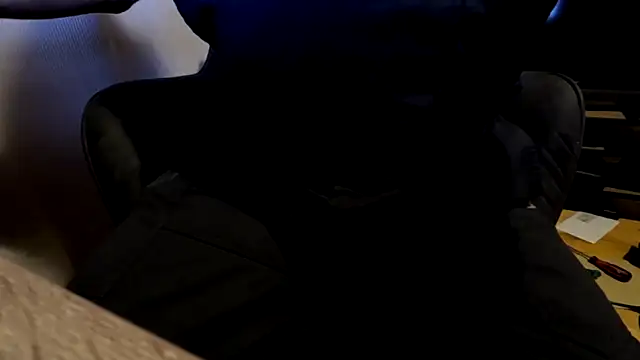 Snapshot of T0Yforeskin chatting on September 2025 08:12:01 PM T0Yforeskin online show from September 2025 08:12:01 PM