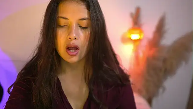 lirio05 online show from March 2026 06:52:02 PM