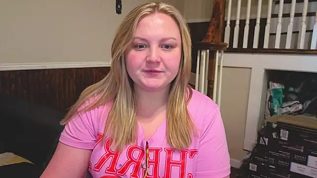 PhatAssBlond online show from February 2026 06:19:01 PM