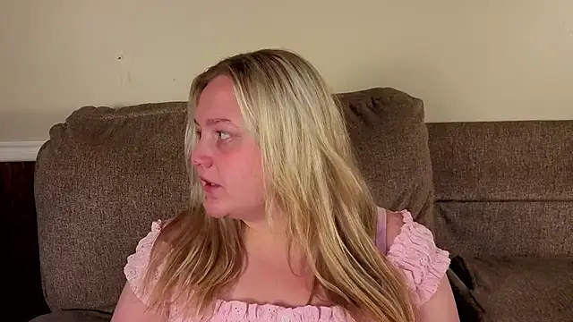 PhatAssBlond online show from August 2026 09:30:02 PM