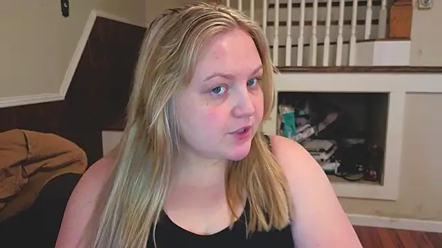 PhatAssBlond online show from February 2026 06:19:02 PM