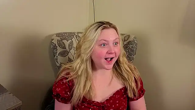 PhatAssBlond online show from June 2026 05:51:02 PM