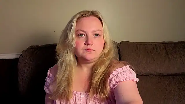 PhatAssBlond online show from July 2026 06:04:02 PM
