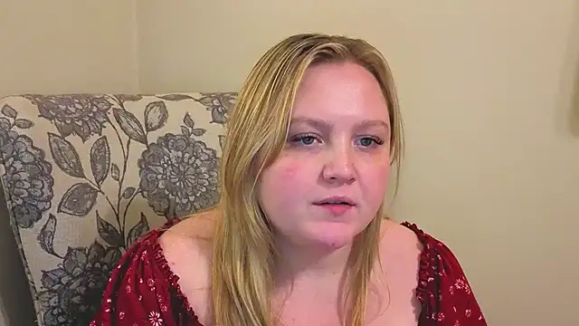 PhatAssBlond online show from April 2026 03:56:01 AM