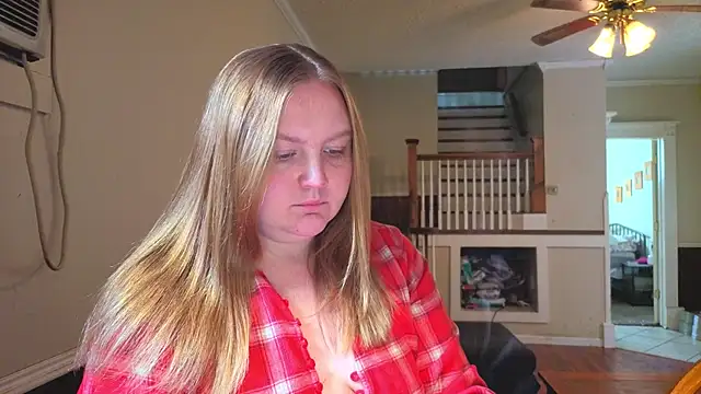 PhatAssBlond online show from February 2026 07:32:01 PM