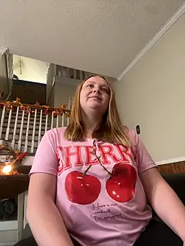 PhatAssBlond online show from October 2025 09:04:02 PM