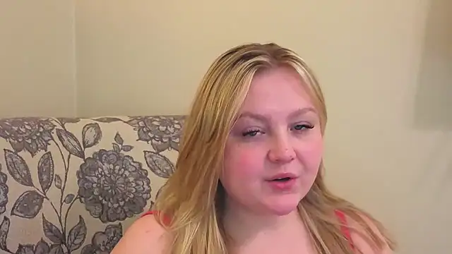 PhatAssBlond online show from April 2026 07:28:02 PM