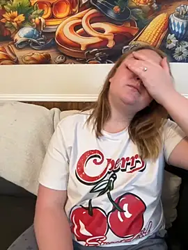 PhatAssBlond online show from September 2025 06:46:01 PM