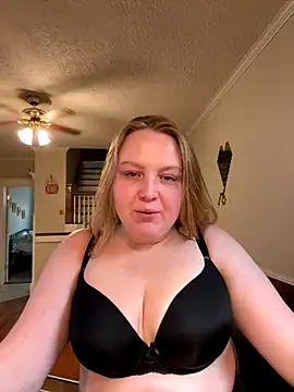 PhatAssBlond online show from November 2025 05:35:02 PM