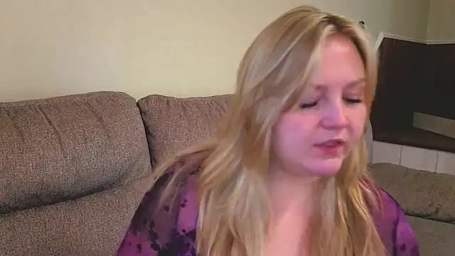 PhatAssBlond online show from March 2026 06:34:02 PM