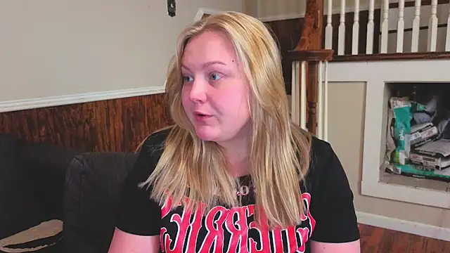 PhatAssBlond online show from February 2026 05:35:01 PM