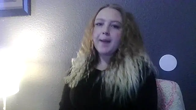 PhatAssBlond online show from February 2025 05:19:02 PM