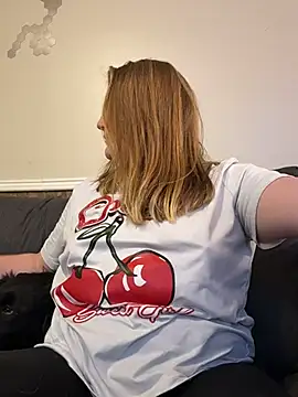 PhatAssBlond online show from October 2025 02:16:01 PM