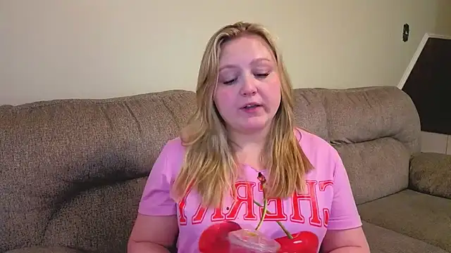 PhatAssBlond online show from March 2026 07:36:02 PM