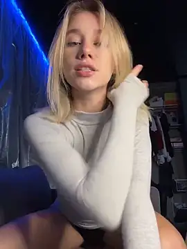 SSSATIVA model online show from March 2025 01:59:02 AM